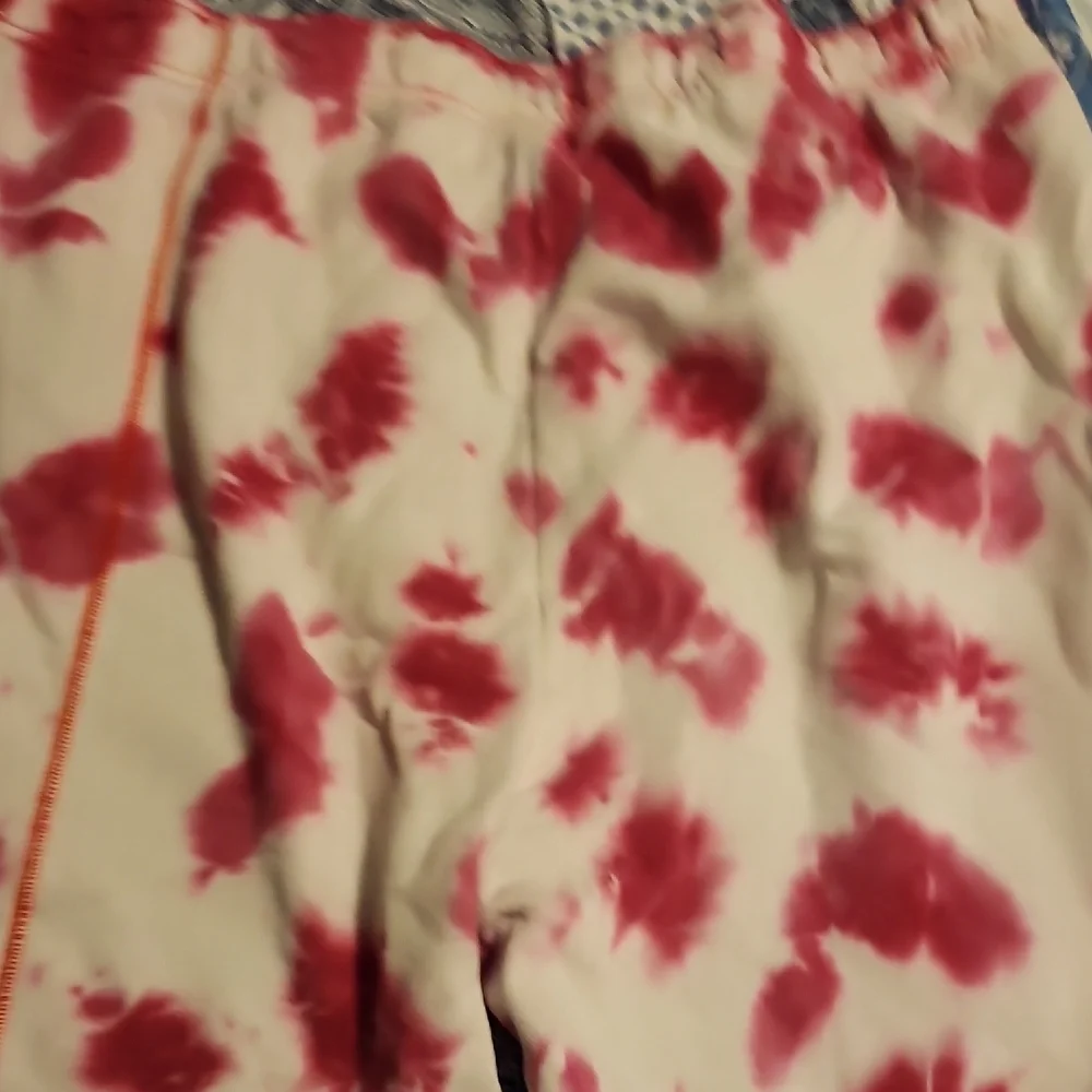 Nike Pink and White Tie-Dye Apparel - Picture 7 of 7